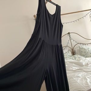 Large/ x large Comfy black jumpsuit